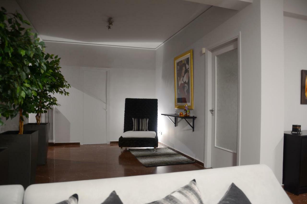 Modern & Classy Central Apartment Αθήνα Εξωτερικό φωτογραφία